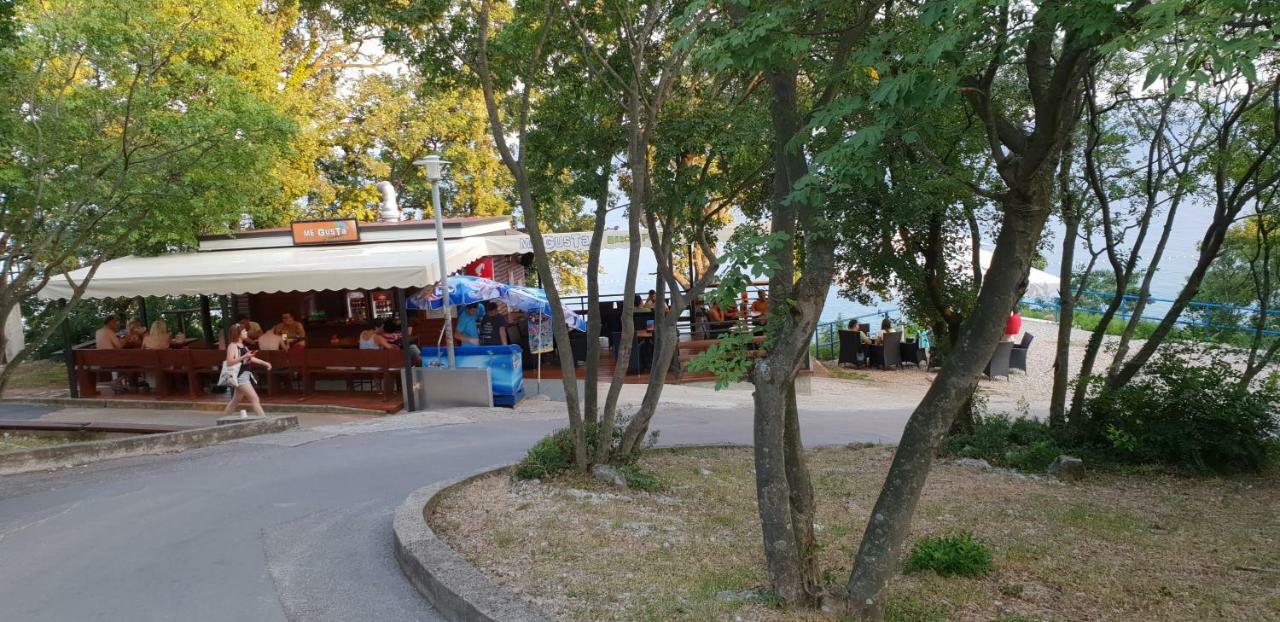 Ana Apartment Kostrena Bagian luar foto